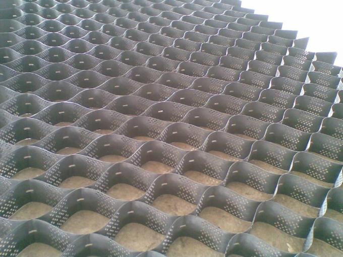 Customized Geocell Gravel Stabilizers for Improved Driveway Stability and Durability 3