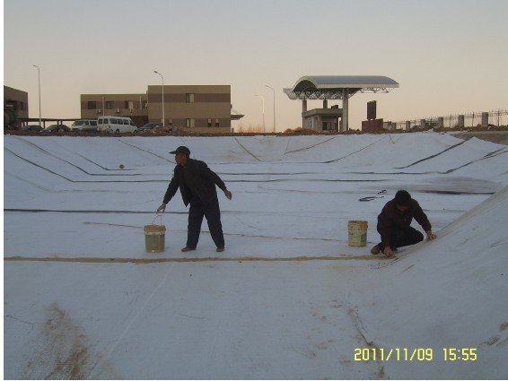 5-Layer ASTM Bentonite Geosynthetics Clay Liner Waterproofing Geotextile with PE Film 10