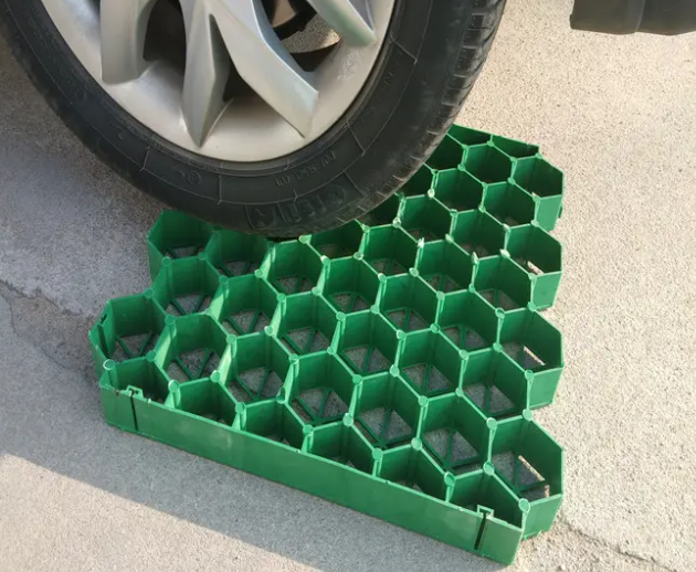 Plastic Interlocking Paving Grid for Driveways HDPE Material and After-sale Service 5
