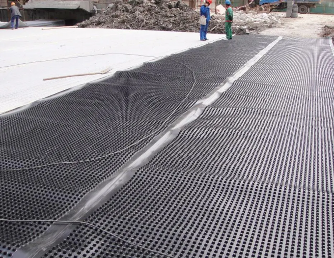 Rectangle Waterproof HDPE Drainage Board Dimple Membrane Drain Mat for Green Roof 8