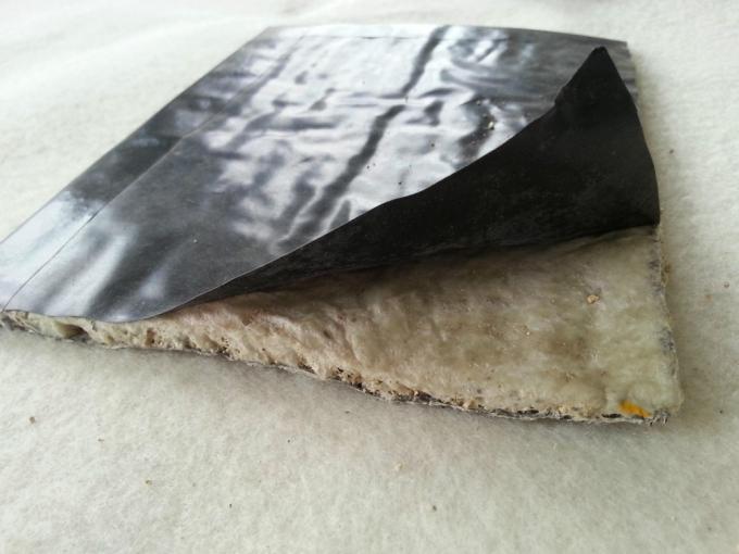 3500g-6500g Waterproof Membrane Bentoite Geotextile Liner GCL with 0.2mm HDPE Geomembrane 3